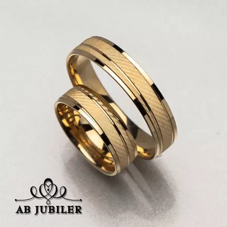 ZŁOTE 14K ŚLUBNE OBRĄCZKI 5,5mm SOCZEWKA O-131A ZŁOTE 14K ŚLUBNE OBRĄCZKI 5,5mm SOCZEWKA O-131A