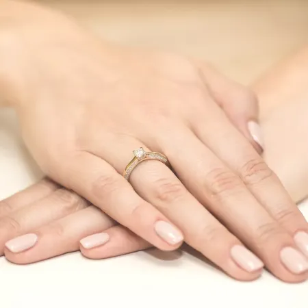 Pierścionek Zaręczynowy Białe Złoto Brylant 0,44ct