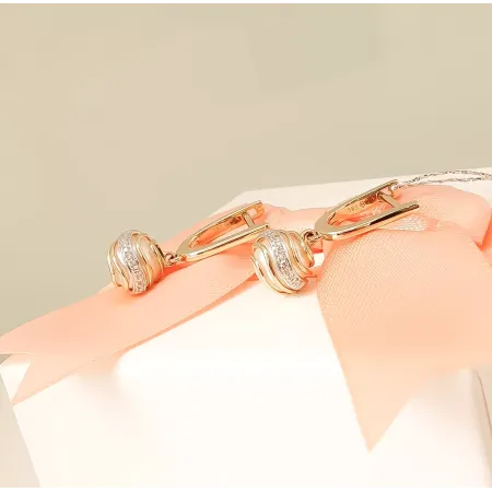 ELEGANCKIE KOLCZYKI PERŁY DIAMENTY 585 NA PREZENT ELEGANCKIE KOLCZYKI PERŁY DIAMENTY 585 NA PREZENT