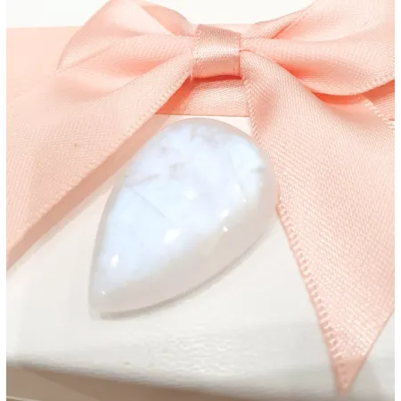 Naturalny Kamień Księżycowy 33,14ct + Certyfikat