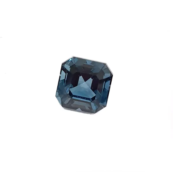 Topaz Naturany 9,68 ct + Certyfikat