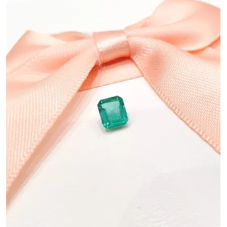 Szmaragd Naturalny 0,75 ct + Certyfikat