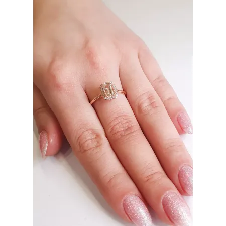 PIERŚCIONEK MORGANIT DIAMENTY PRÓBA 585 PIERŚCIONEK MORGANIT DIAMENTY PRÓBA 585