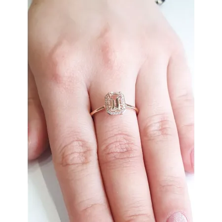 PIERŚCIONEK MORGANIT DIAMENTY PRÓBA 585 PIERŚCIONEK MORGANIT DIAMENTY PRÓBA 585