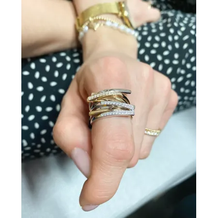 EKSKLUZYWNY ZŁOTY PIERŚCIONEK DIAMENTAMI 0,25CT EKSKLUZYWNY ZŁOTY PIERŚCIONEK DIAMENTAMI 0,25CT