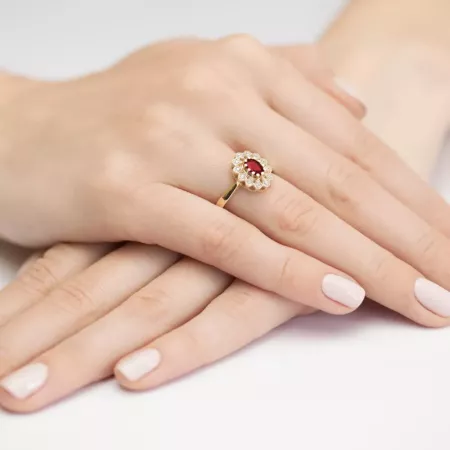 Pierścionek 14K Rubin Diamenty Białe Złoto Grawer Pierścionek 14K Rubin Diamenty Białe Złoto Grawer