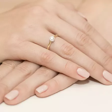 Pierścionek 585 Zaręczynowy Brylant 0,25ct Grawer Pierścionek 585 Zaręczynowy Brylant 0,25ct Grawer