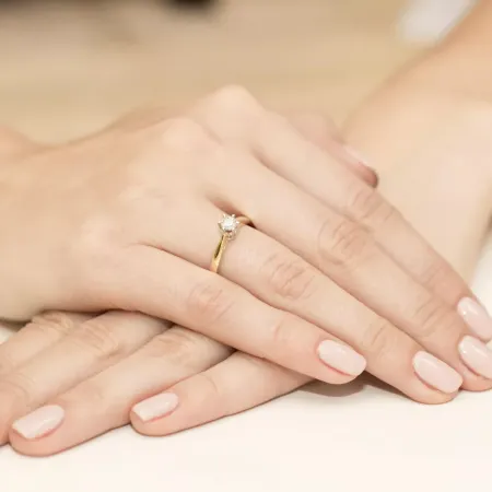 Pierścionek 585 Zaręczynowy Brylant 0,25ct Grawer Pierścionek 585 Zaręczynowy Brylant 0,25ct Grawer