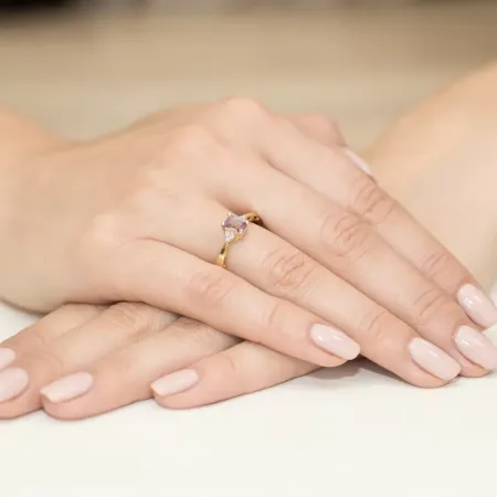 Pierścionek Białe Złoto 585 Ametyst Diament Grawer Pierścionek Białe Złoto 585 Ametyst Diament Grawer