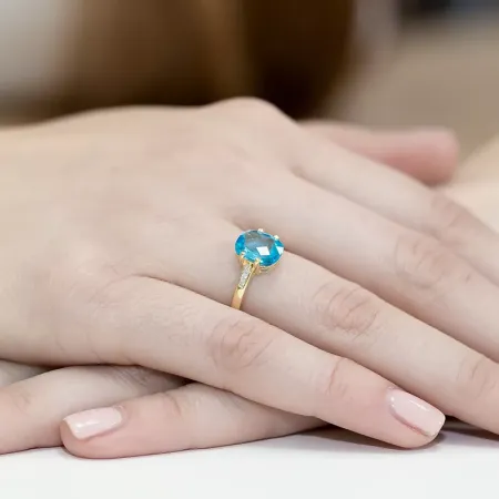 Złoty 585 Pierścionek Topaz 2,40ct i Brylanty Złoty 585 Pierścionek Topaz 2,40ct i Brylanty