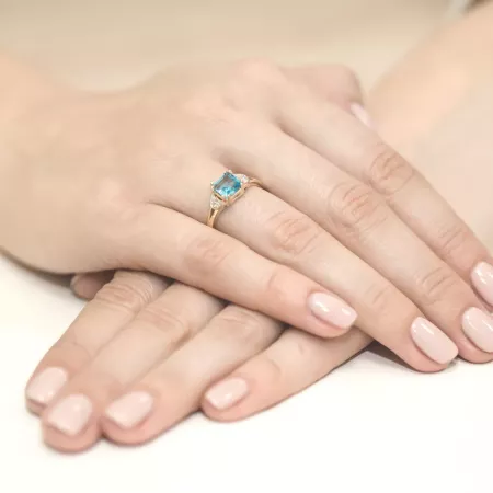 Złoty 14K Pierścionek Topaz Brylanty na Prezent Złoty 14K Pierścionek Topaz Brylanty na Prezent