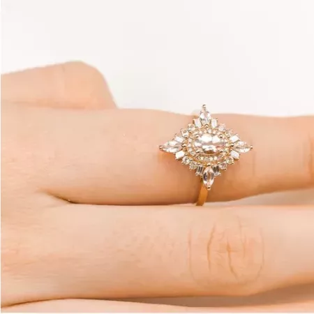 Pierścionek Morganity Białe Topazy Diamenty pr 585 Pierścionek Morganity Białe Topazy Diamenty pr 585