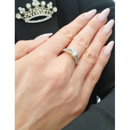 ZŁOTY PIERŚCIONEK Z CYRKONIAMI P870