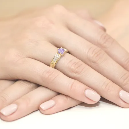 Pierścionek Białe Złoto Ametyst Diament na Prezent
