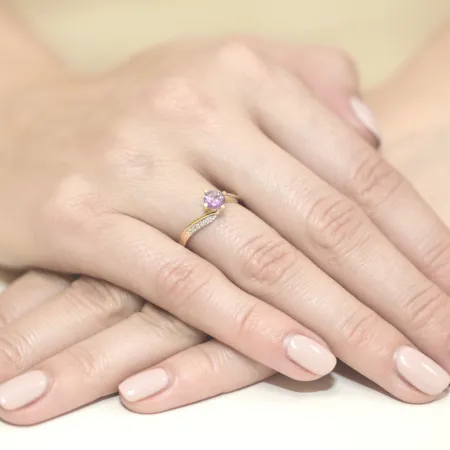 Pierścionek Białe Złoto Ametyst Idealny na Prezent