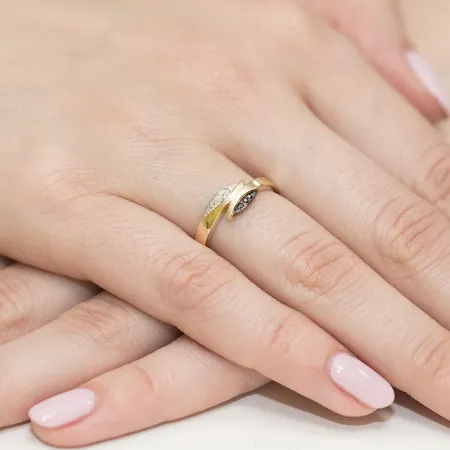 Złoty Modny 585 Pierścionek Czarny Brylant Grawer