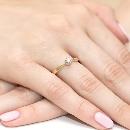 Złoty 14K Pierścionek Zaręczynowy z Brylantem 