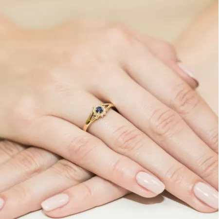 Złoty Pierścionek Zaręczynowy 585 Szafir Diamenty