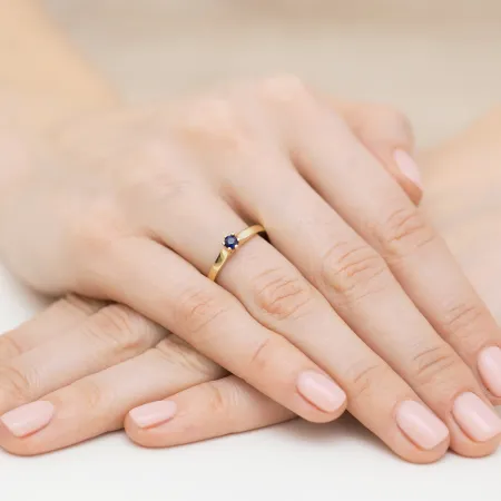 Złoty 585 Pierścionek Zaręczynowy Szafir Grawer