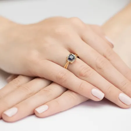 Złoty Elegancki Pierścionek 585 Szafir 0,70ct