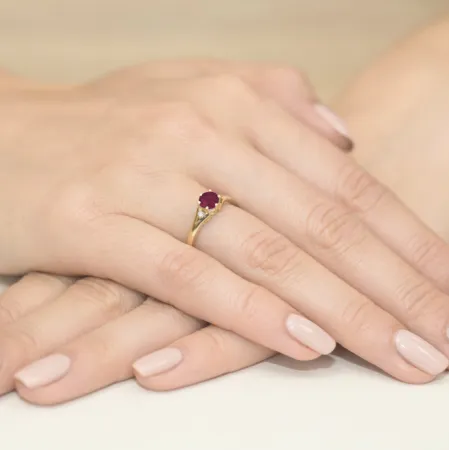Złoty 585 Pierścionek Zaręczynowy Rubin Brylanty