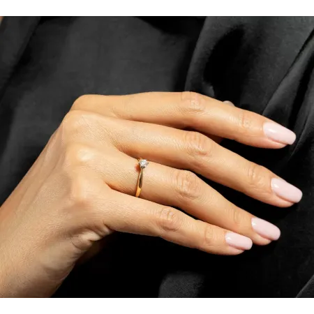 Złoty Pierścionek Zaręczynowy 585 Diament 0.15ct