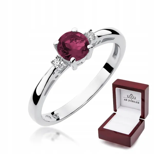 Pierścionek w Białym Złocie Rubin 0,60ct Brylanty