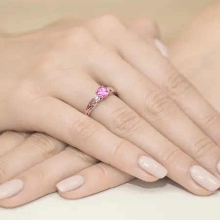 Złoty Pierścionek 585 Różowy Topaz i Brylanty 