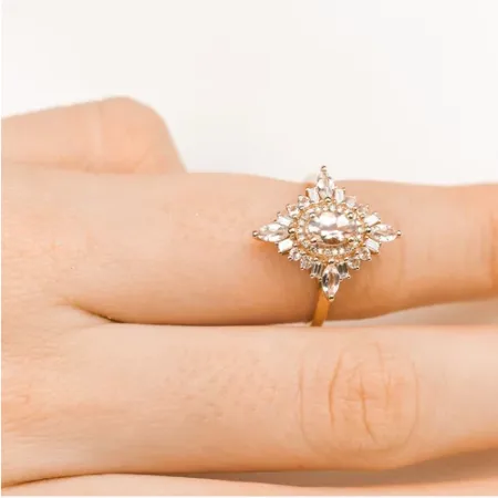 Pierścionek Morganity Białe Topazy Diamenty pr 585