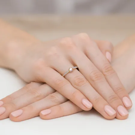 Złoty 585 Pierścionek Zaręczynowy Brylanty 0,15ct