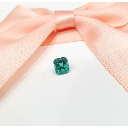 Szmaragd Naturany 0,54 ct + Certyfikat