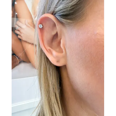 Złote Kolczyki 585 Małe Serduszka Konturowane