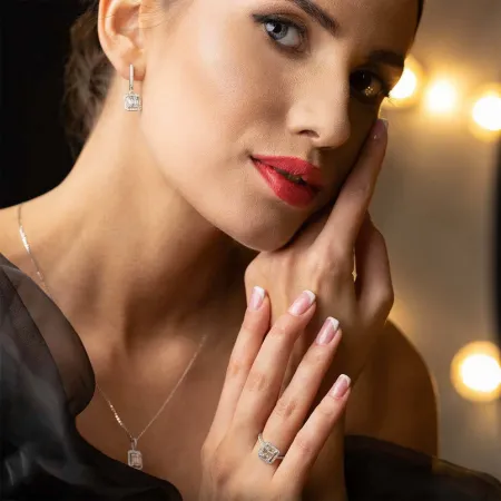 Eleganckie Kolczyki 585 Diamenty Białe Złoto